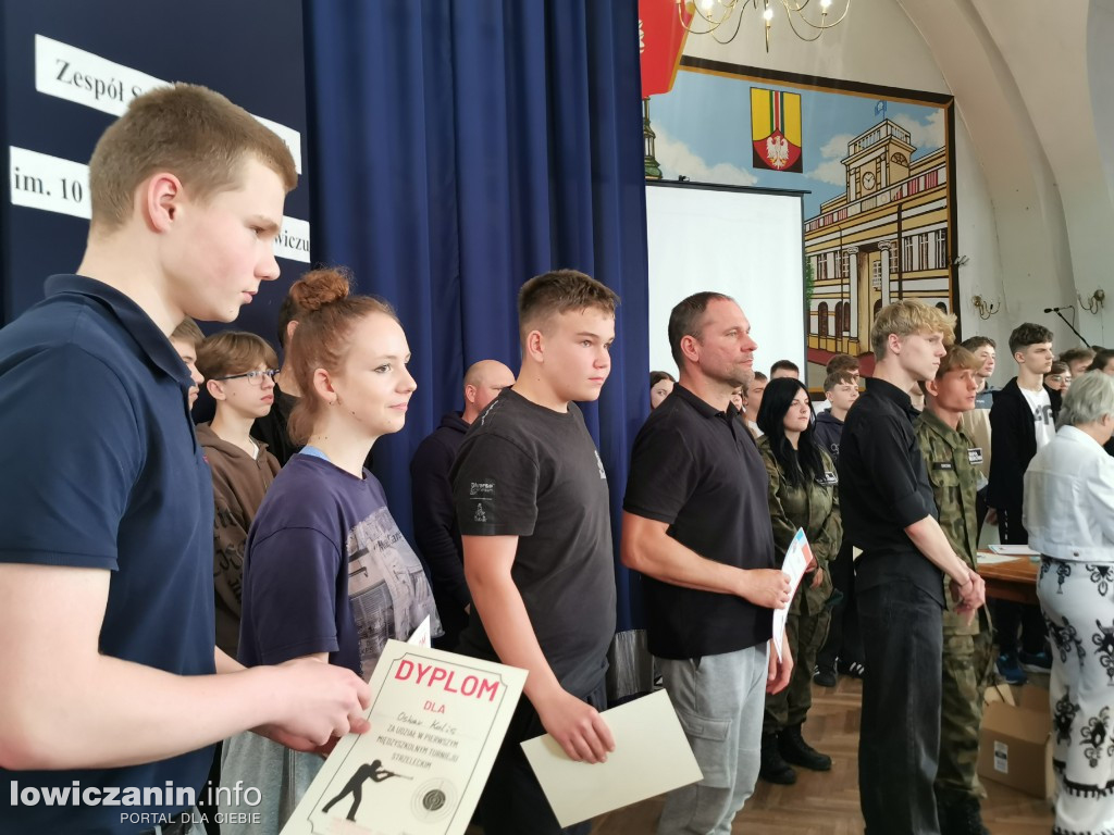 Miedzyszkolny Turniej Strzelecki w ZST w Łowiczu
