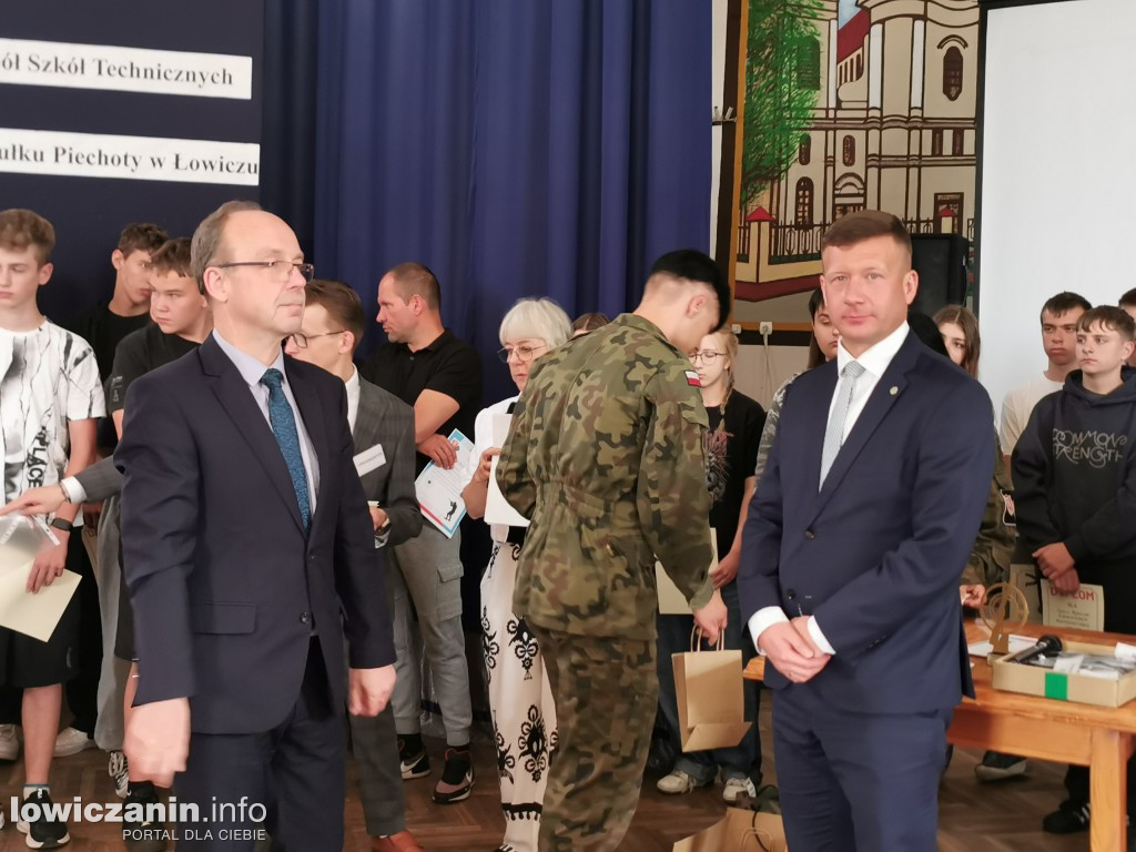 Miedzyszkolny Turniej Strzelecki w ZST w Łowiczu