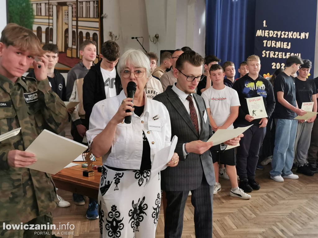 Miedzyszkolny Turniej Strzelecki w ZST w Łowiczu