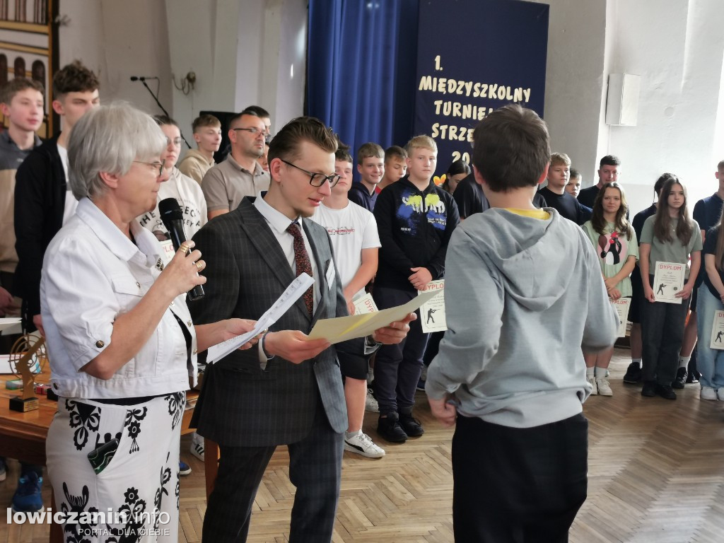 Miedzyszkolny Turniej Strzelecki w ZST w Łowiczu