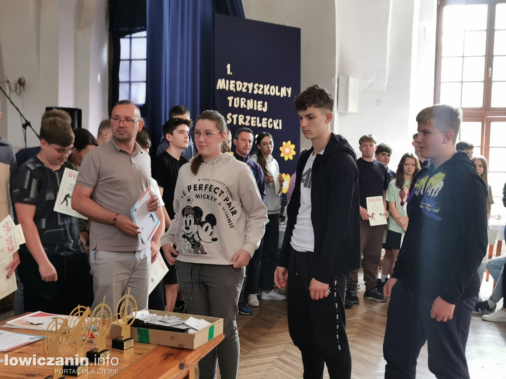 Miedzyszkolny Turniej Strzelecki w ZST w Łowiczu