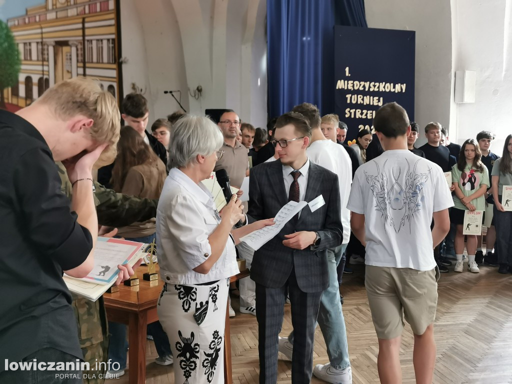 Miedzyszkolny Turniej Strzelecki w ZST w Łowiczu
