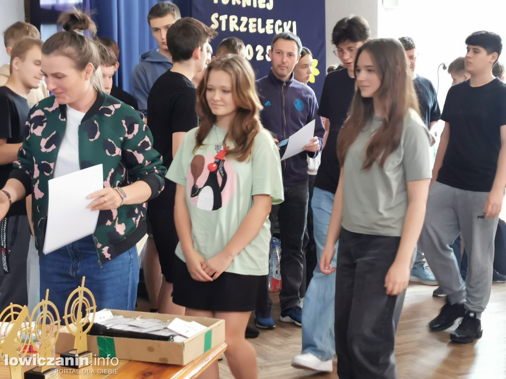 Miedzyszkolny Turniej Strzelecki w ZST w Łowiczu
