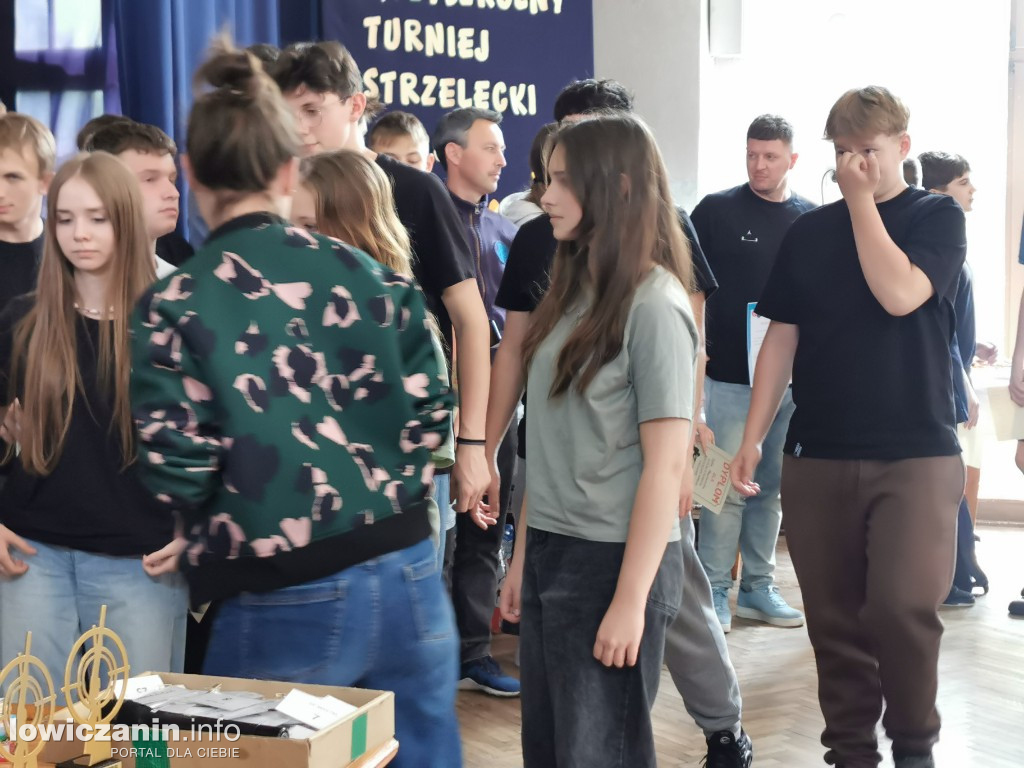 Miedzyszkolny Turniej Strzelecki w ZST w Łowiczu