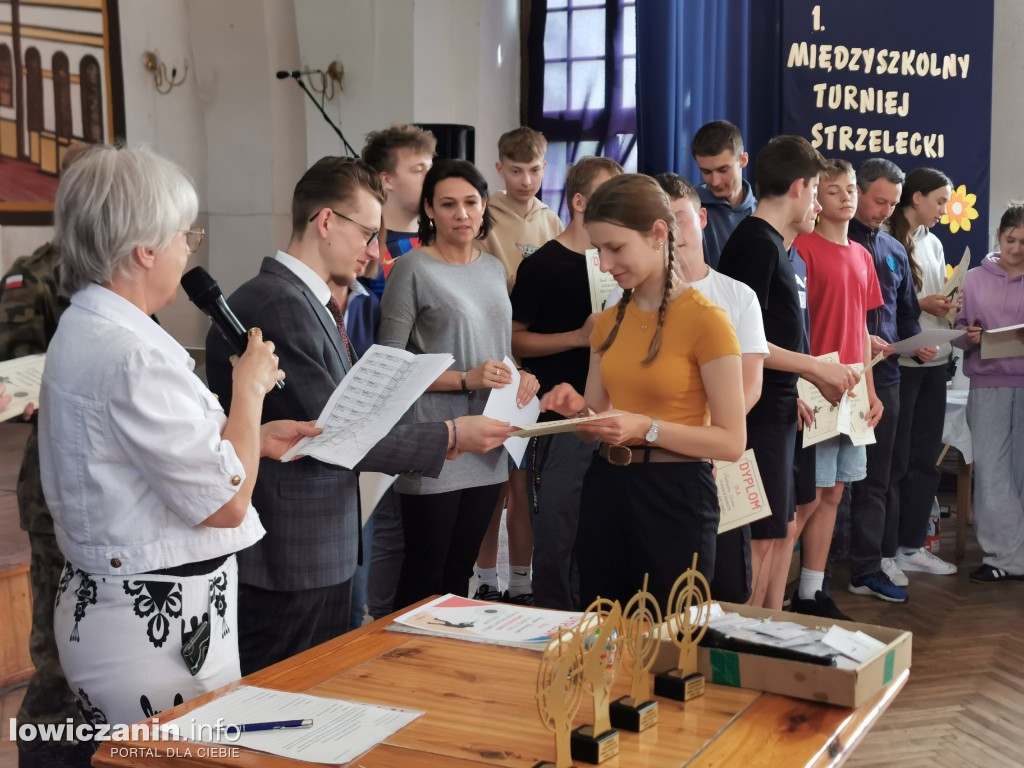Miedzyszkolny Turniej Strzelecki w ZST w Łowiczu
