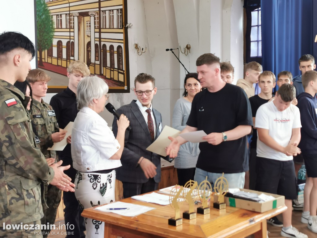 Miedzyszkolny Turniej Strzelecki w ZST w Łowiczu