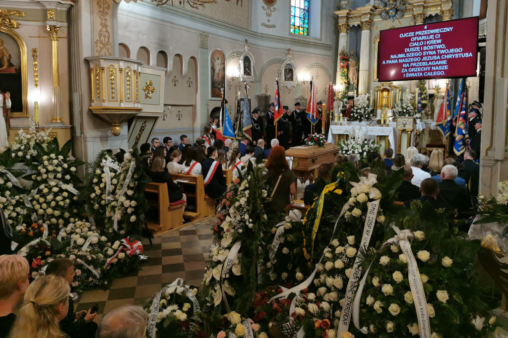 Ostatnie pożegnanie Arkadiusza Stępnia, burmistrz Kiernozi