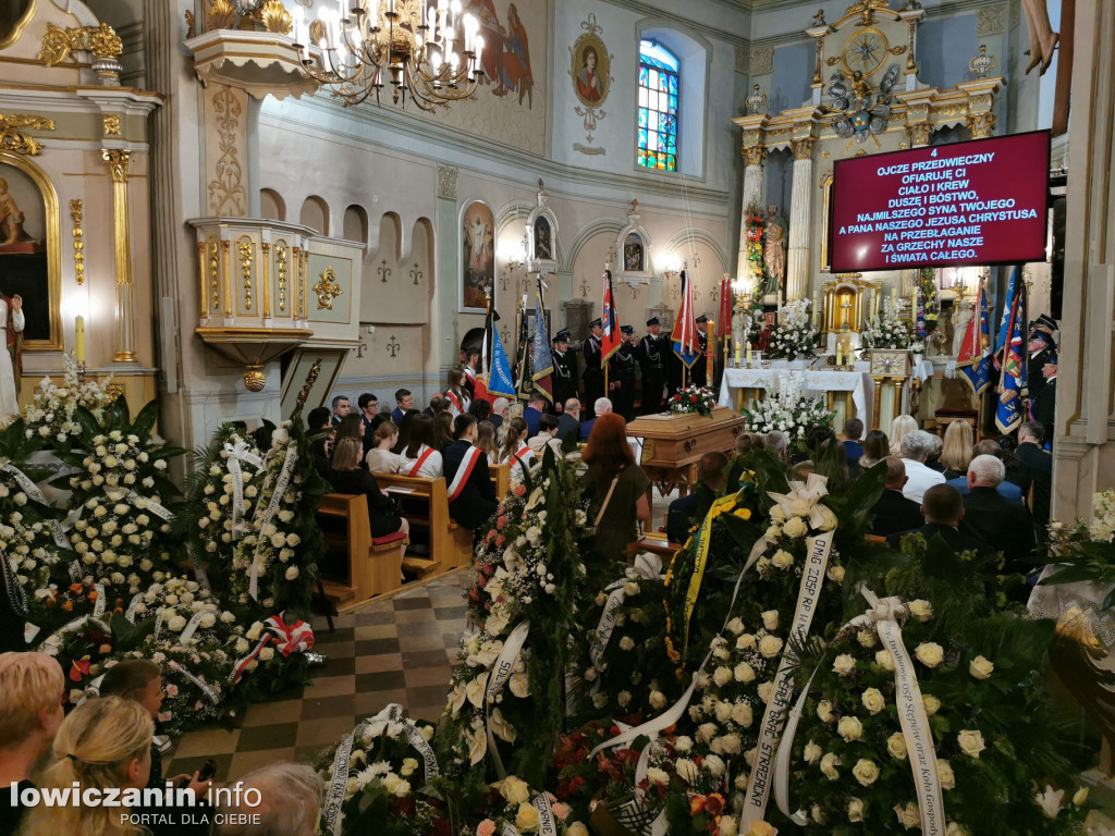 Ostatnie pożegnanie Arkadiusza Stępnia, burmistrz Kiernozi