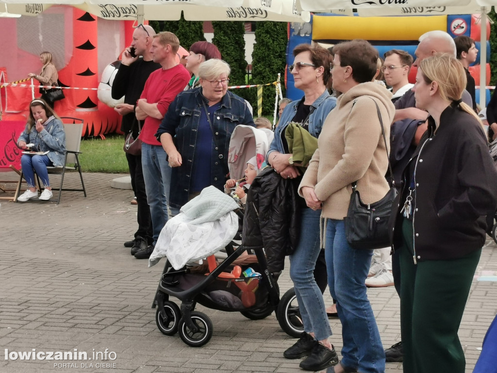 Gminny Dzień Dziecka i Matki w Łyszkowicach.