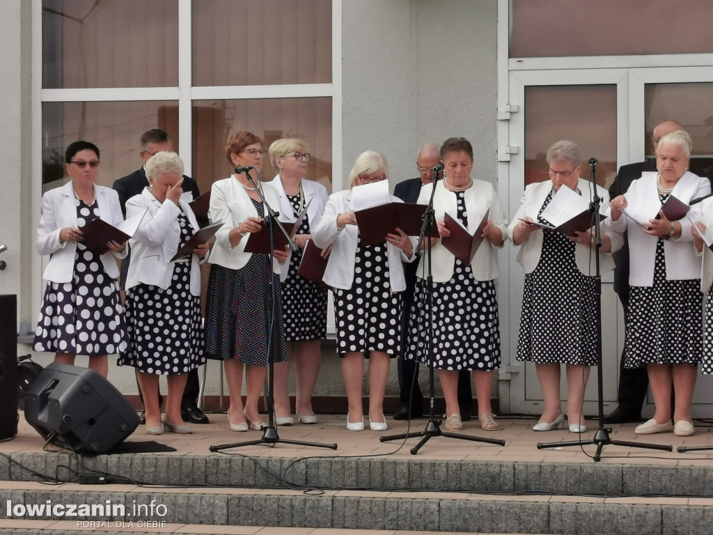 Gminny Dzień Dziecka i Matki w Łyszkowicach.