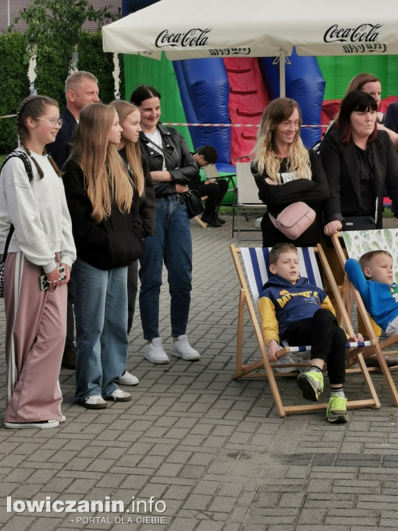 Gminny Dzień Dziecka i Matki w Łyszkowicach.