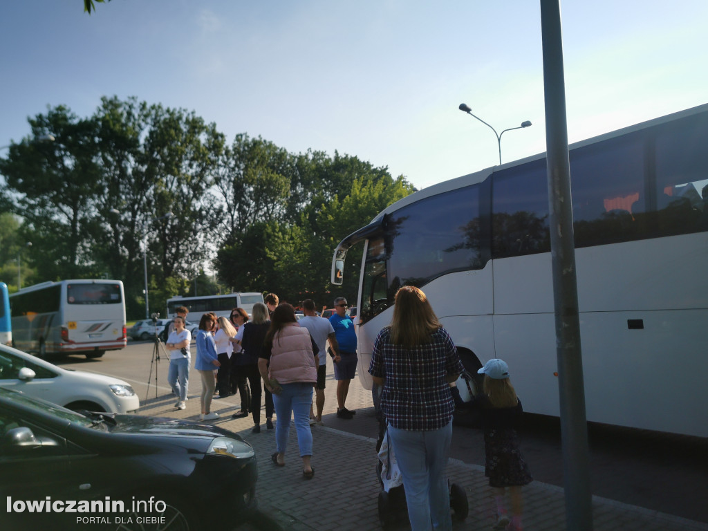 450 osób wyruszyło z Łowicza do Gniezna