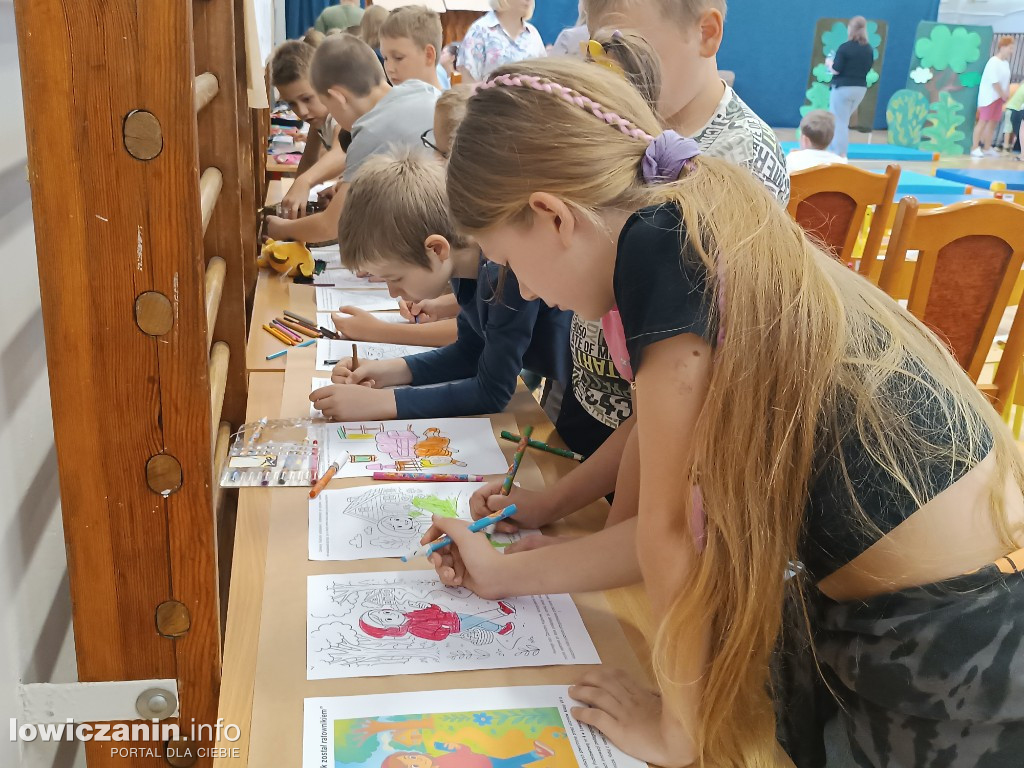 Sp4. Czerwony Kapturek uczy pierwszej pomocy