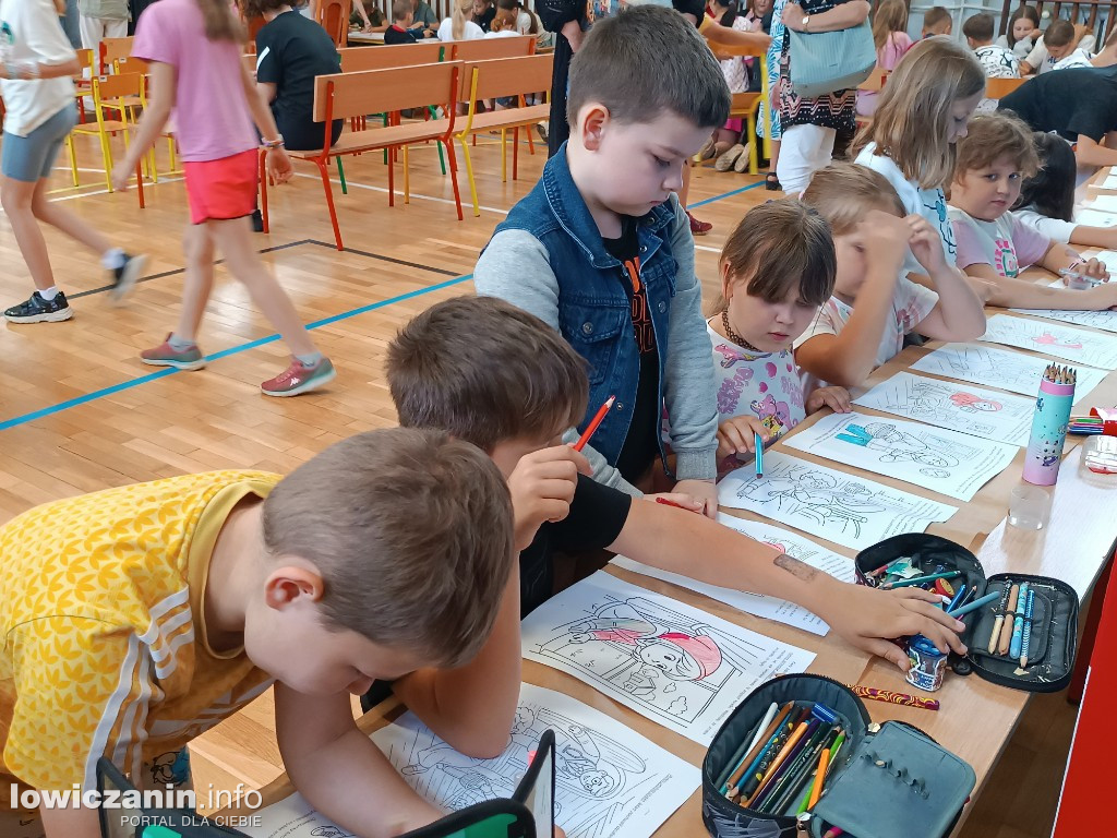Sp4. Czerwony Kapturek uczy pierwszej pomocy