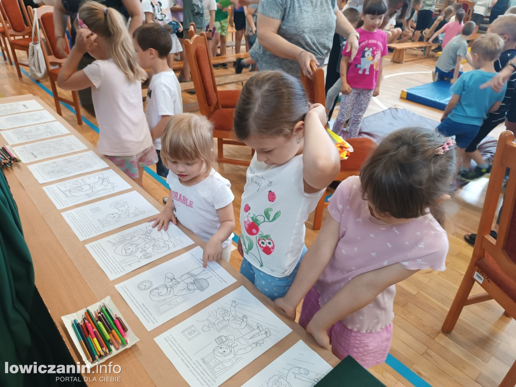 Sp4. Czerwony Kapturek uczy pierwszej pomocy