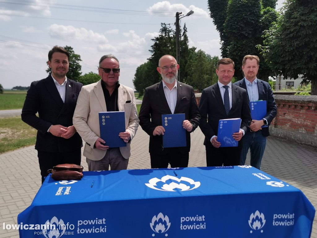 Droga Oszkowice-Piaski Bankowe