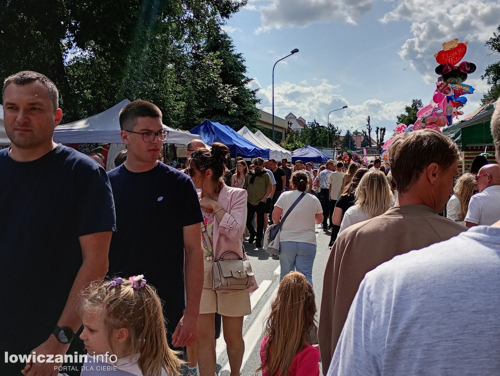 Biennale Folkloru i dużo rozrywki w Parku Błonie na Boże Ciało w Łowiczu