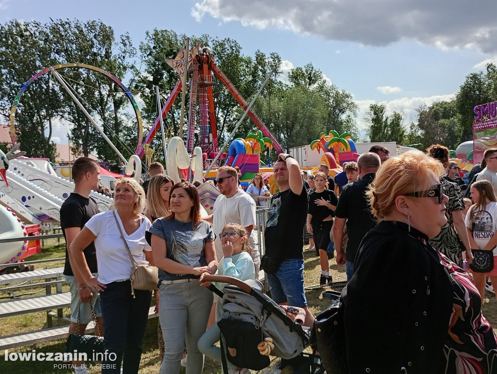 Biennale Folkloru i dużo rozrywki w Parku Błonie na Boże Ciało w Łowiczu