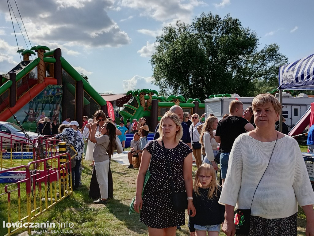 Biennale Folkloru i dużo rozrywki w Parku Błonie na Boże Ciało w Łowiczu