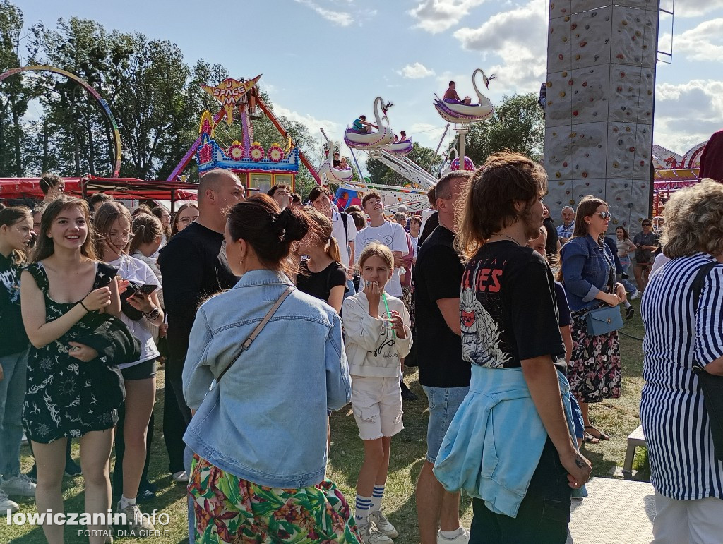 Biennale Folkloru i dużo rozrywki w Parku Błonie na Boże Ciało w Łowiczu