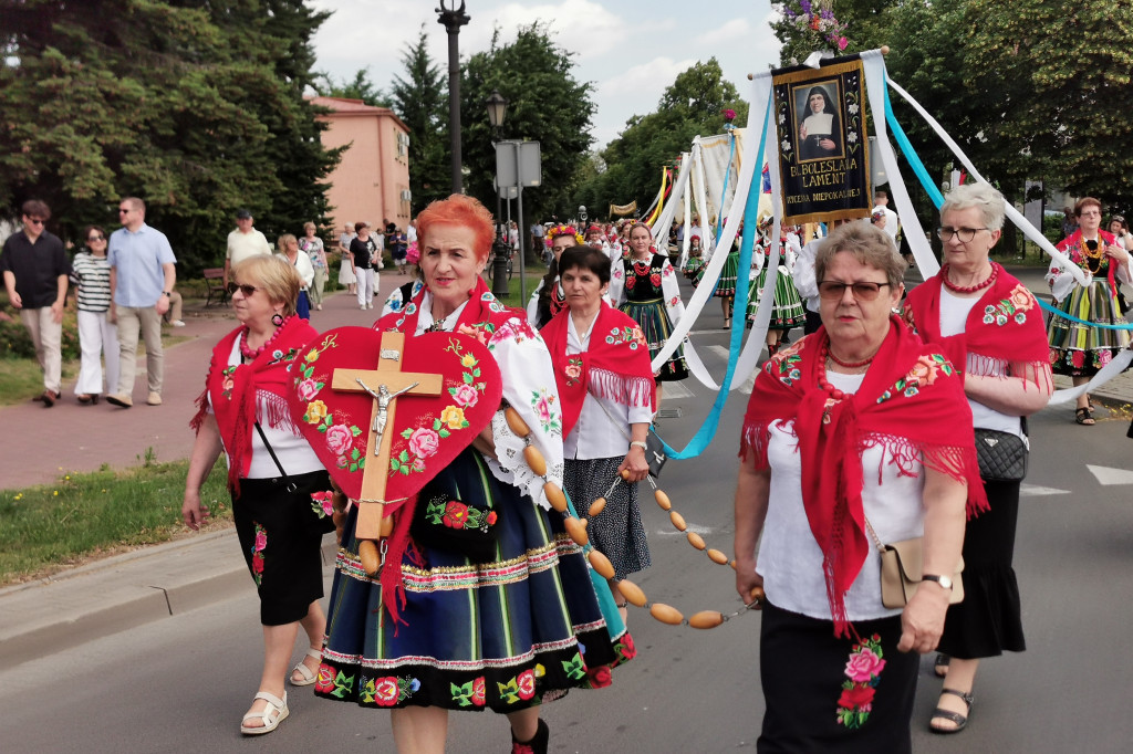 Procesja eucharystyczna przeszła ulicami Łowicza