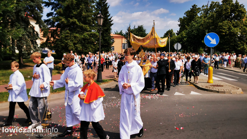 Procesja eucharystyczna przeszła ulicami Łowicza