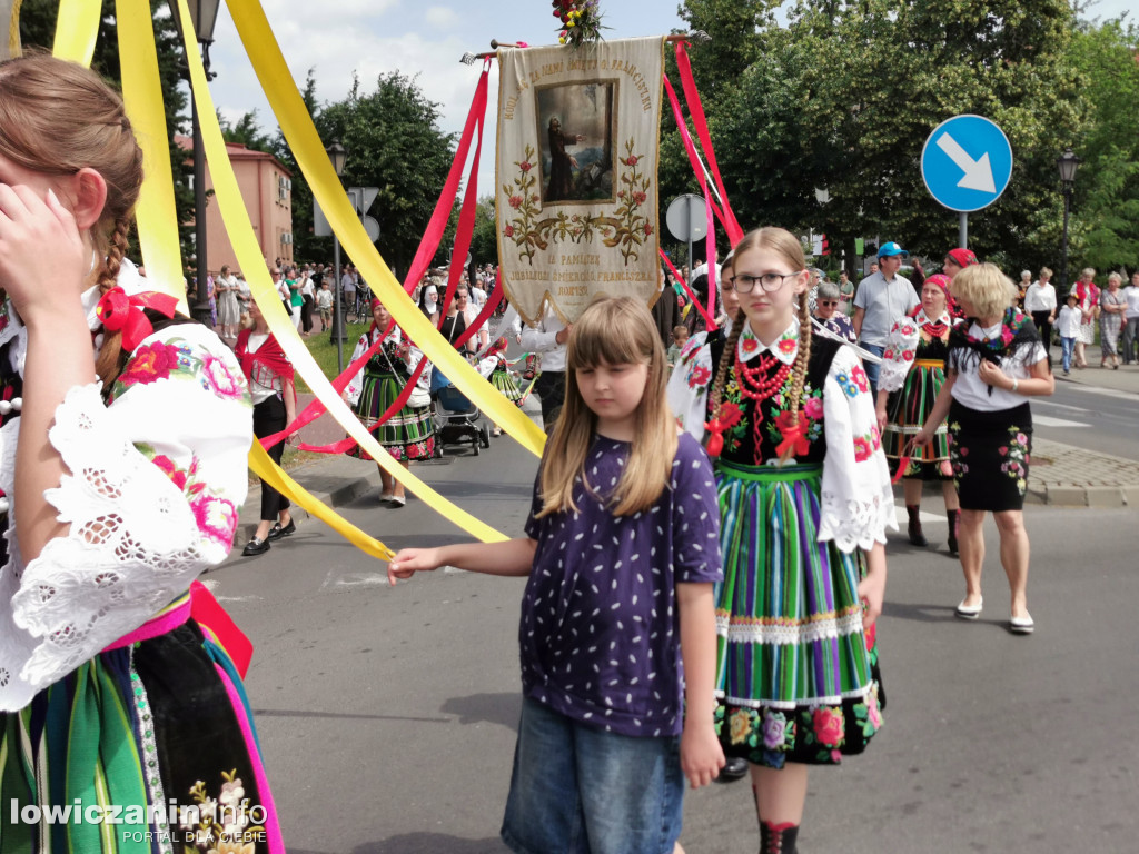 Procesja eucharystyczna przeszła ulicami Łowicza