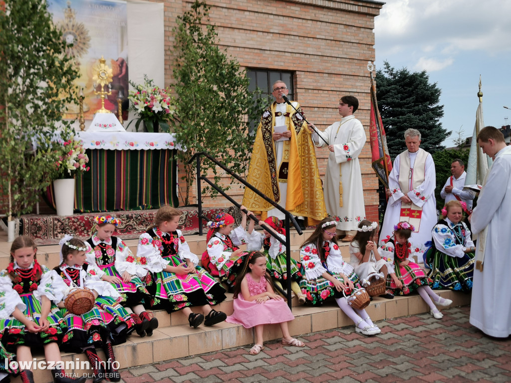 Procesja eucharystyczna przeszła ulicami Łowicza