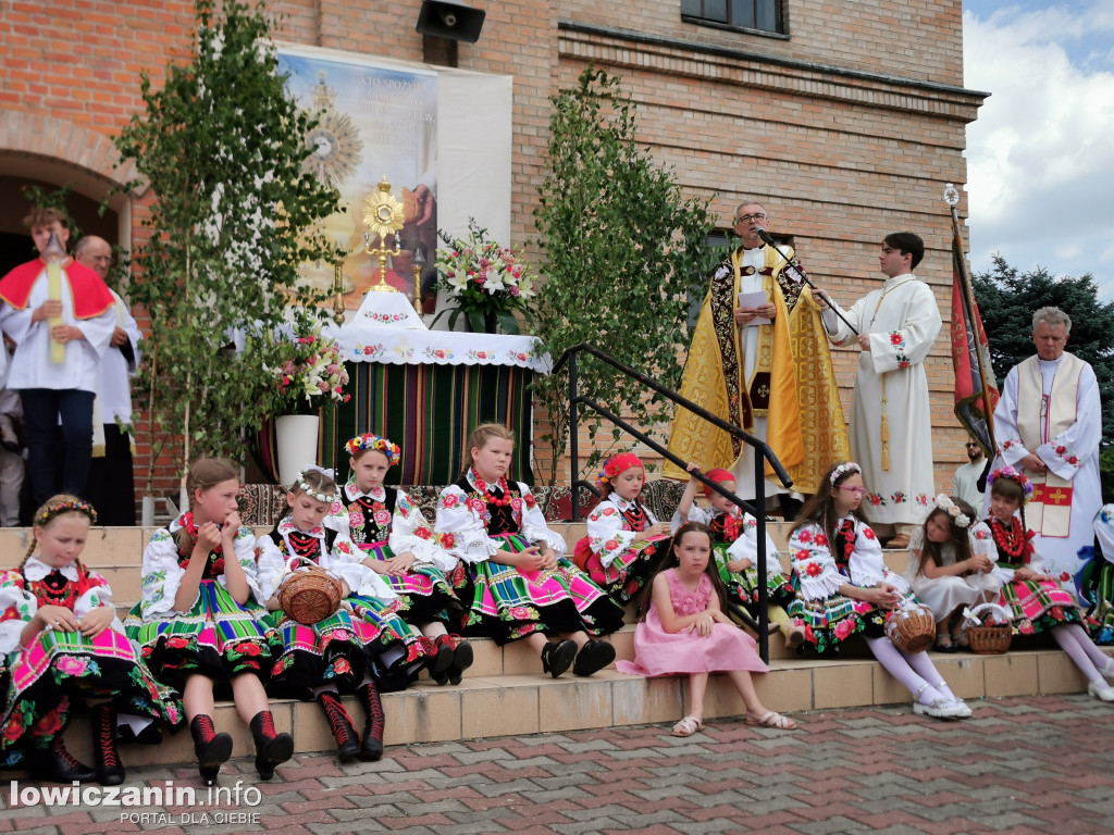 Procesja eucharystyczna przeszła ulicami Łowicza