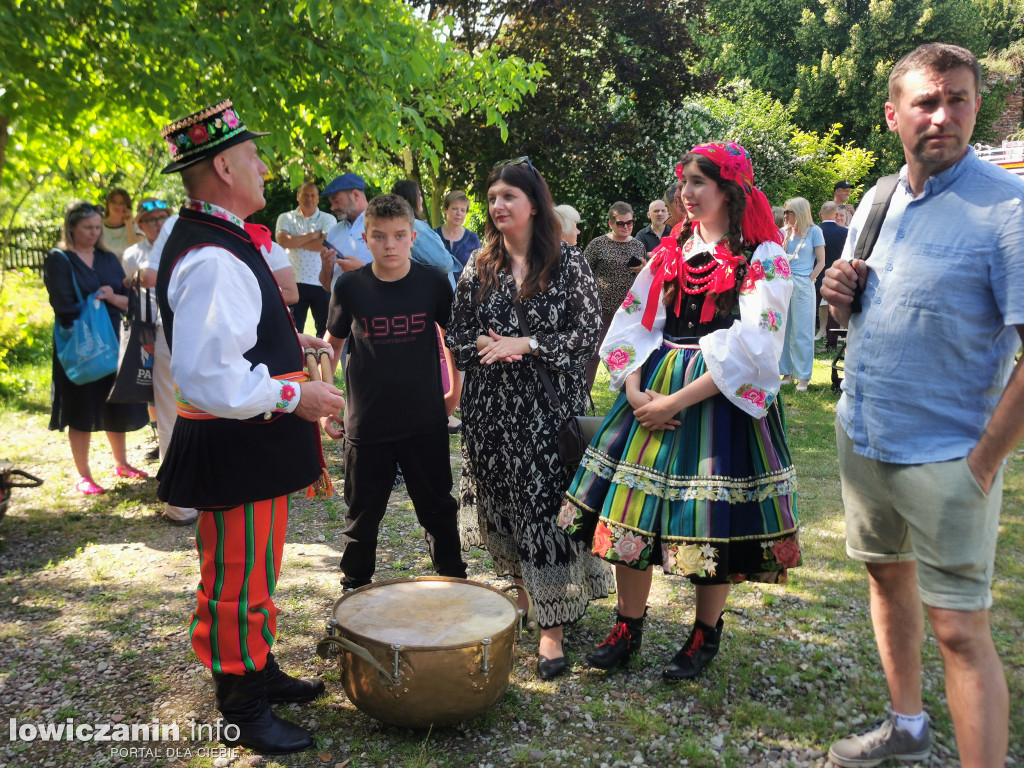 Bębniarze spotkali się na zamku w Łowiczu
