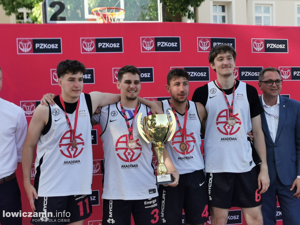 Zakończyły się koszykarskie zmagania w Łowiczu