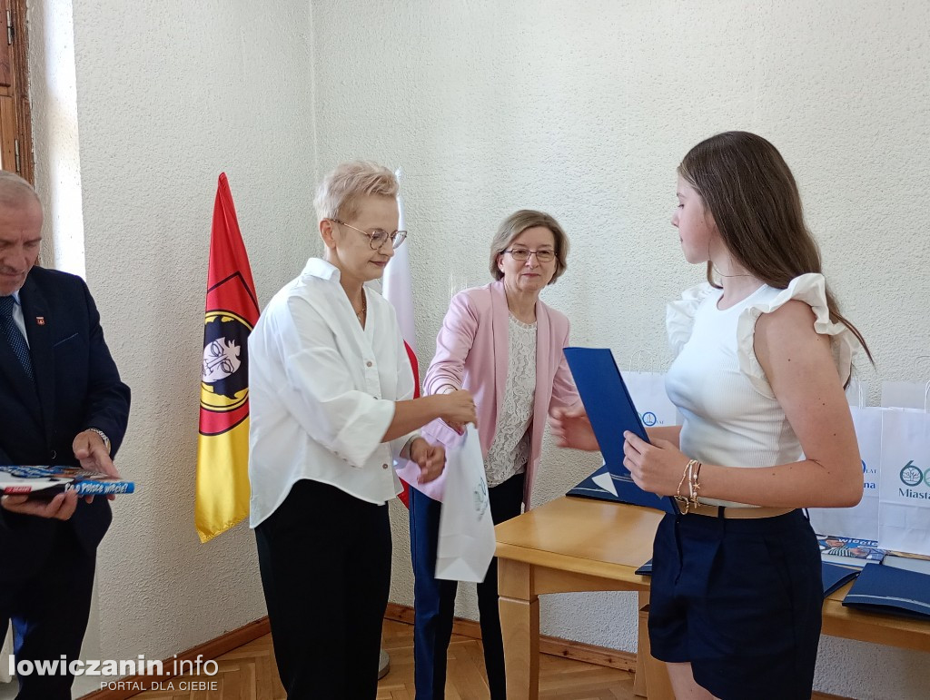 Głowno. Najlepsi uczniowie odebrali nagrody