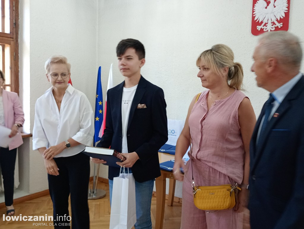 Głowno. Najlepsi uczniowie odebrali nagrody