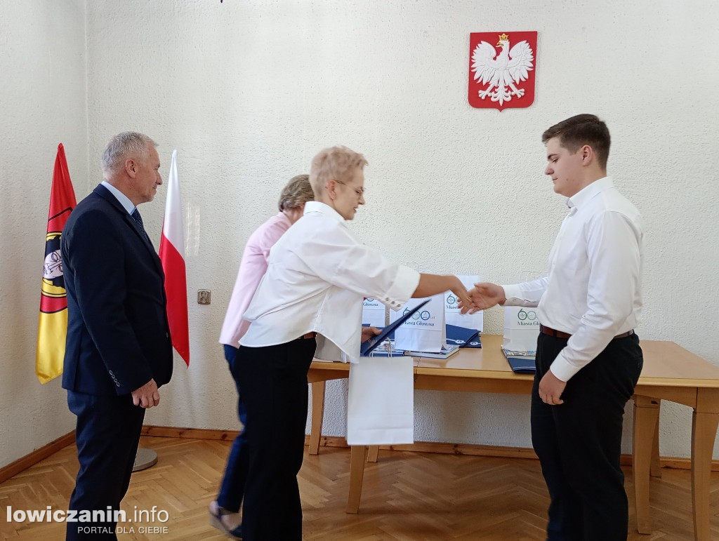 Głowno. Najlepsi uczniowie odebrali nagrody