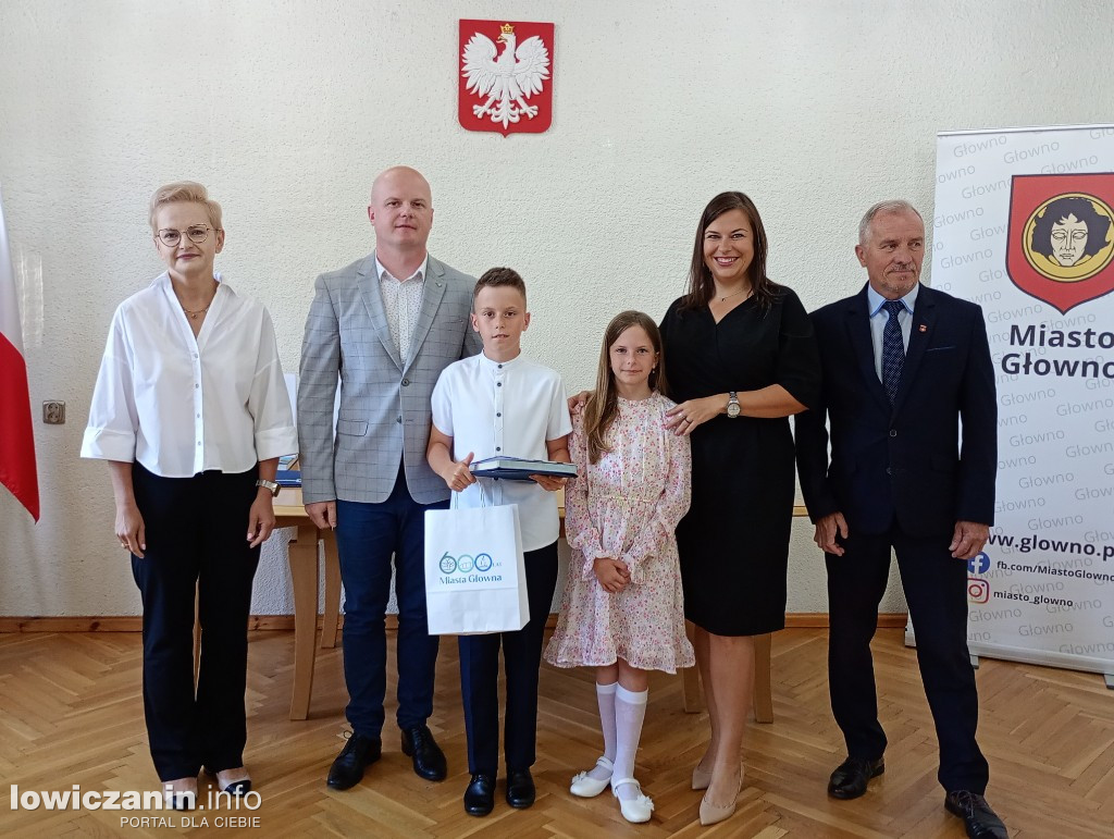 Głowno. Najlepsi uczniowie odebrali nagrody