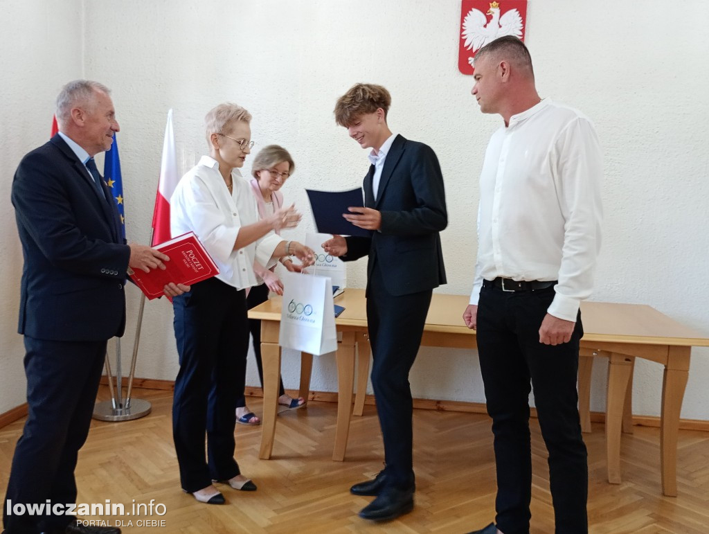 Głowno. Najlepsi uczniowie odebrali nagrody