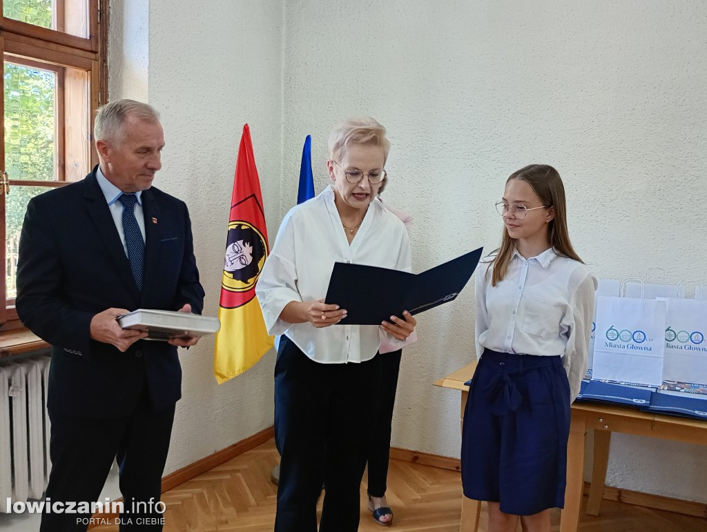 Głowno. Najlepsi uczniowie odebrali nagrody