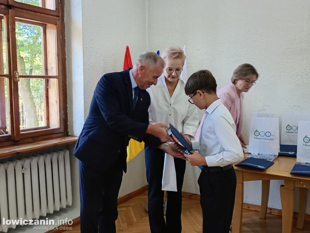 Głowno. Najlepsi uczniowie odebrali nagrody