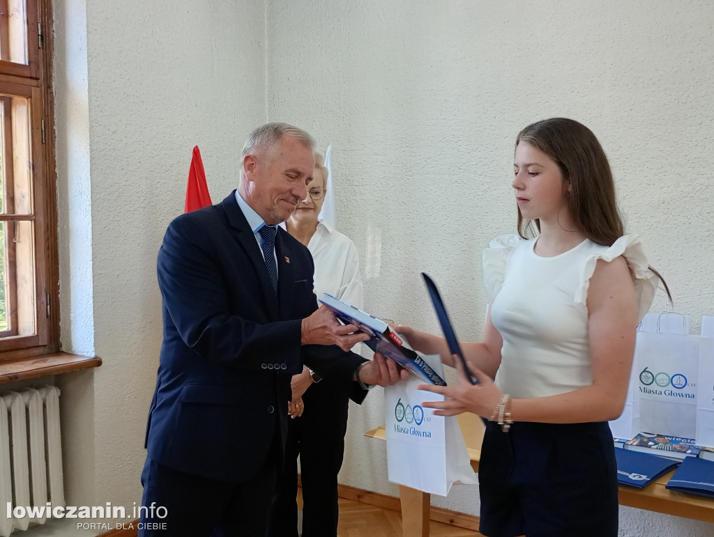 Głowno. Najlepsi uczniowie odebrali nagrody