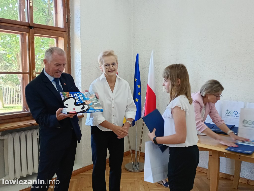 Głowno. Najlepsi uczniowie odebrali nagrody