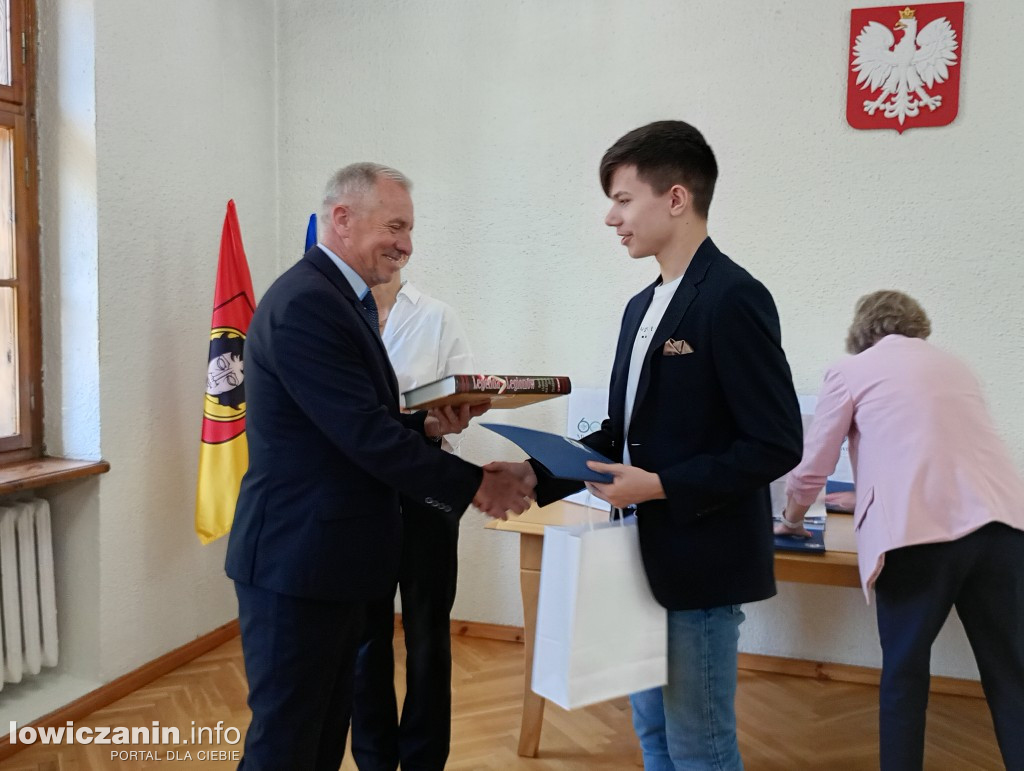 Głowno. Najlepsi uczniowie odebrali nagrody