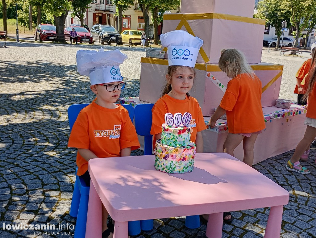 Przedszkolaki świętują 600-lecie Głowna