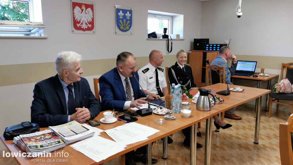  Druhna z OSP Karsznice Duże Paulina Koza doceniona na sesji  RG Chąśno