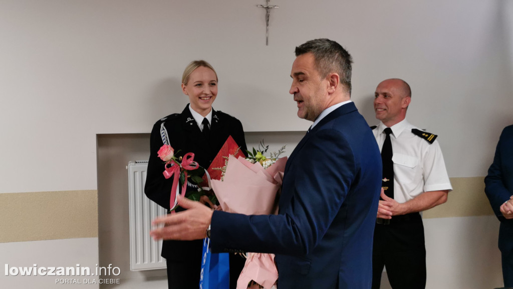 Druhna z OSP Karsznice Duże Paulina Koza doceniona na sesji  RG Chąśno