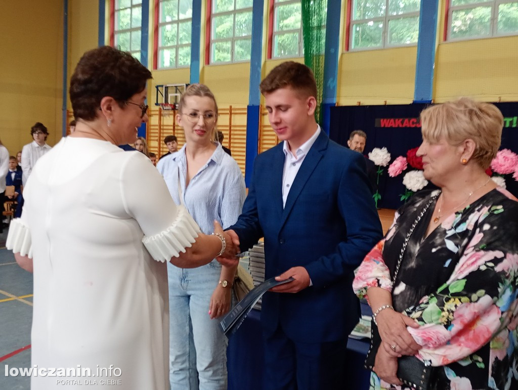 Zakończenie roku szkolnego w SP nr 2 w Głownie