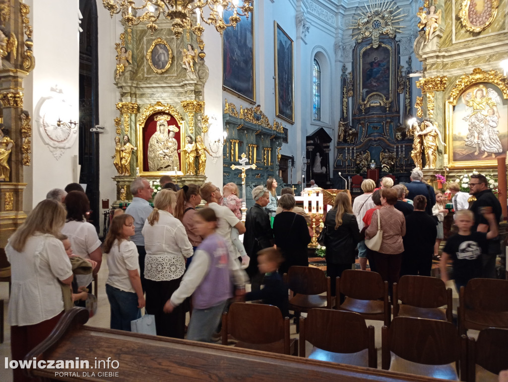 Pożegnanie ks. Pawła w katedrze łowickiej