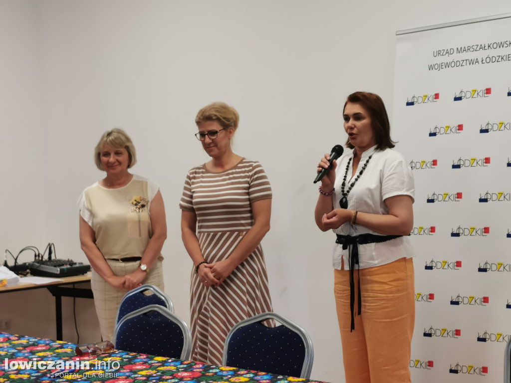11 gmin z regionu podpisało umowy na rozwój sołectw i infrastrukturę