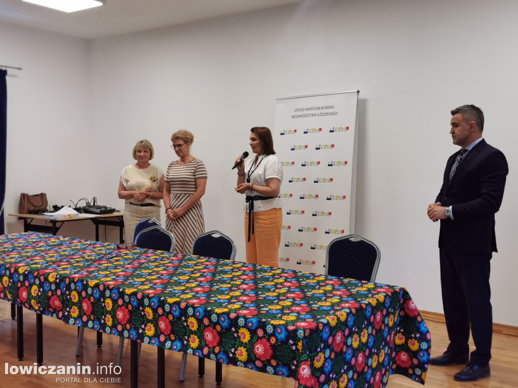 11 gmin z regionu podpisało umowy na rozwój sołectw i infrastrukturę