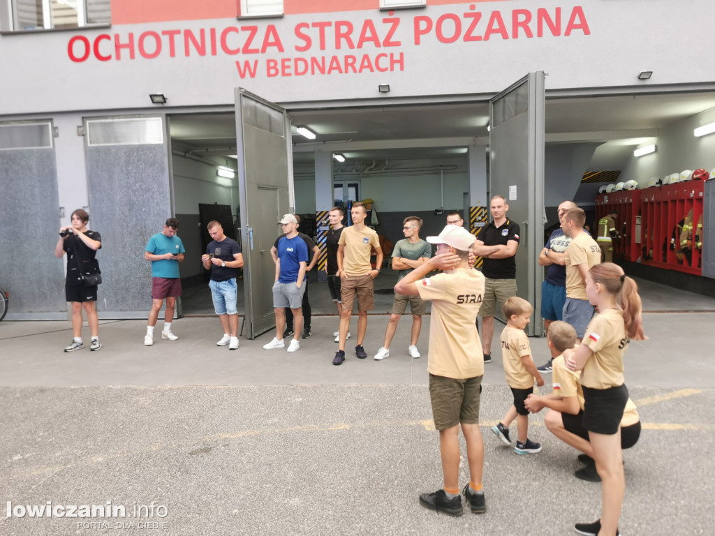 Powitanie nowego wozu strażackiego w OSP Bednary
