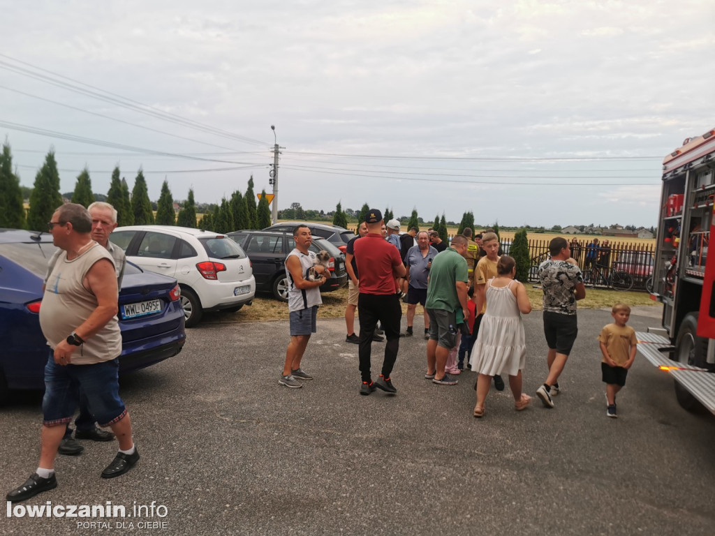Powitanie nowego wozu strażackiego w OSP Bednary